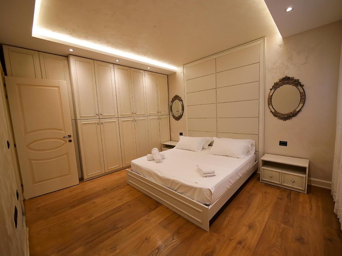 Sea Side Apartment Vlore Exterior photo