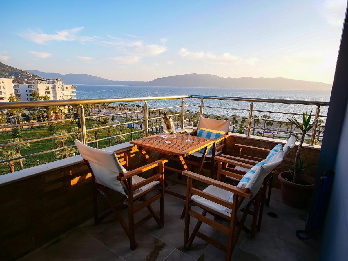 Sea Side Apartment Vlore Exterior photo
